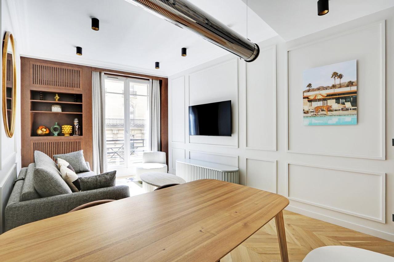 Pick A Flat'S Apartment In Triangle D'Or - Pierre 1Er De Serbie Paris Exteriör bild