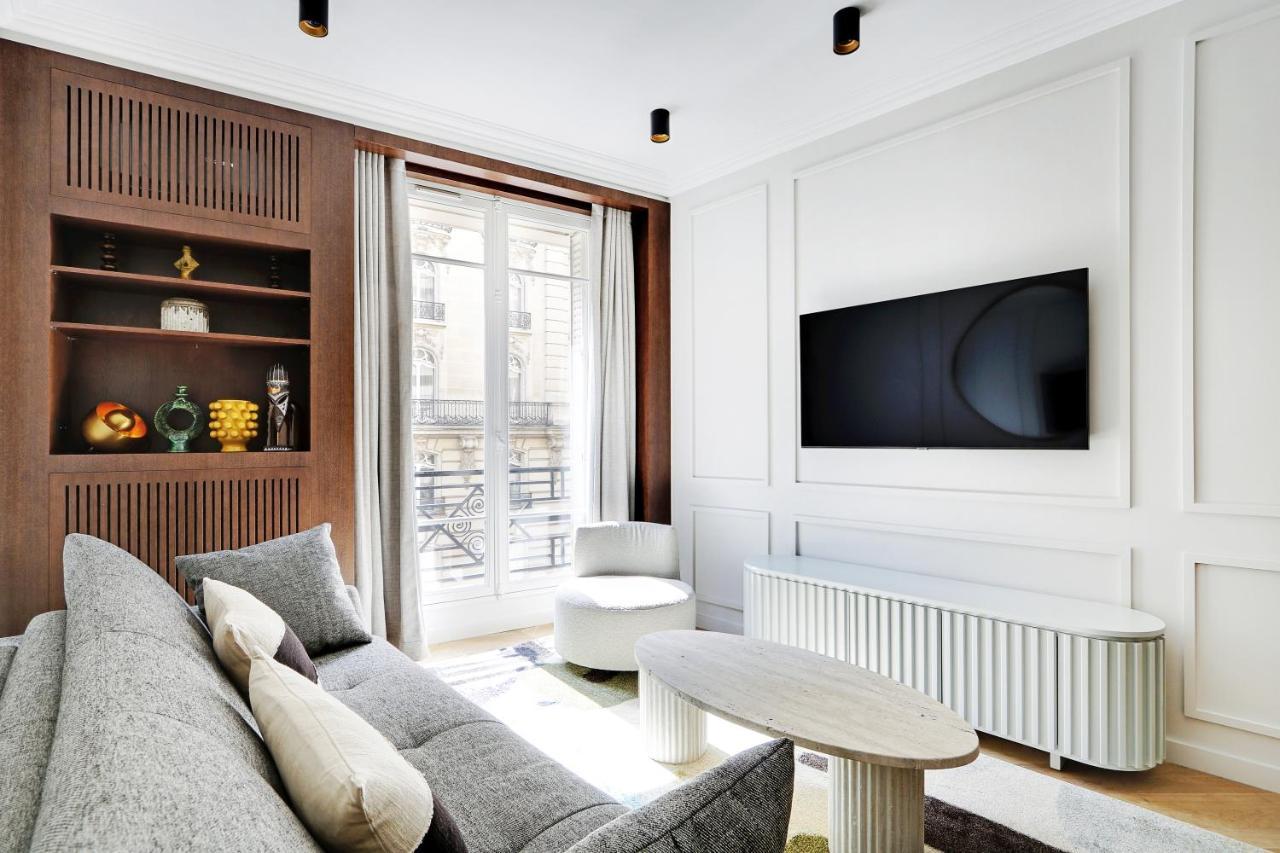Pick A Flat'S Apartment In Triangle D'Or - Pierre 1Er De Serbie Paris Exteriör bild